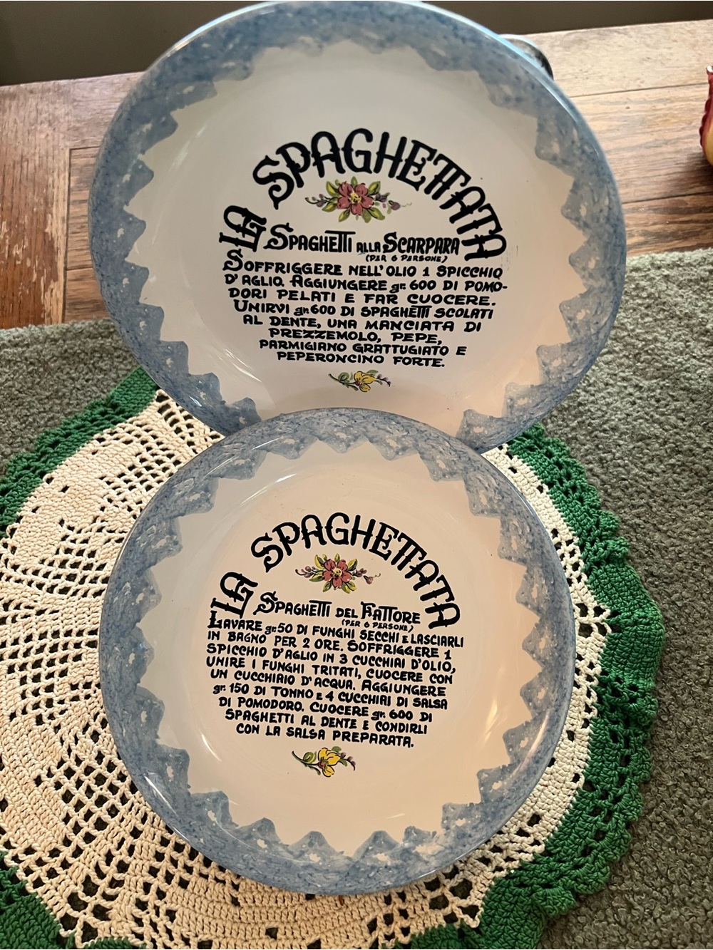 Vintage Spaghettata Decorative Hand Painted Pasta Bowls  (Set of 2) 8” EUC